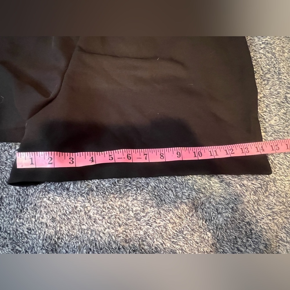 New / Nine West Black Belted Shorts / Size L - Picture 9 of 11